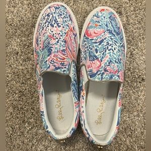 New w/o box LILLY PULITZER Julie Sneaker, Treasure trove, Size 7
